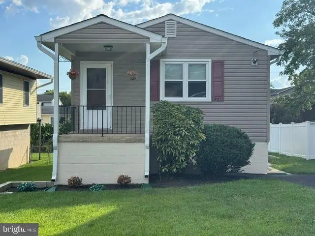 821 Shore Dr, Edgewater, MD 21037 - #1