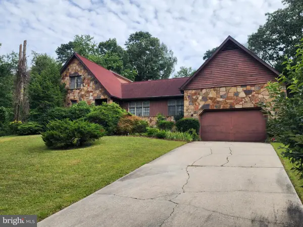 1377 Teaberry Ln E, SEVERN, MD 21144