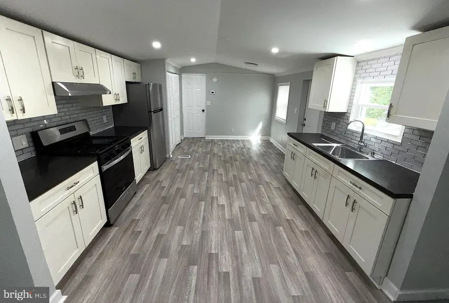 481 Keith Rd, Lothian, MD 20711 - #2