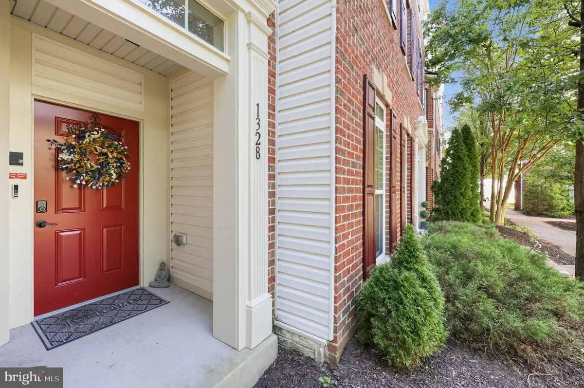 1328 Cheswick Ln, Odenton, MD 21113 - #1