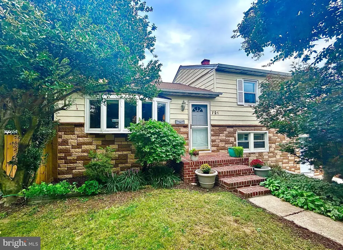 721 Mayo Rd, Glen Burnie, MD 21061 - #1