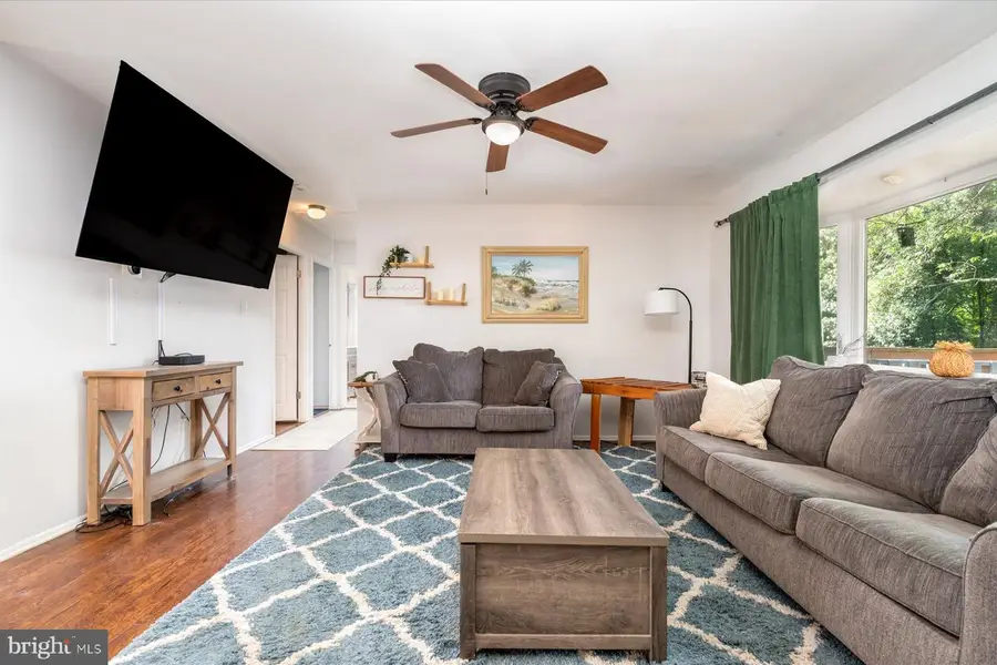 522 Kenora Dr, Millersville, MD 21108 - #2