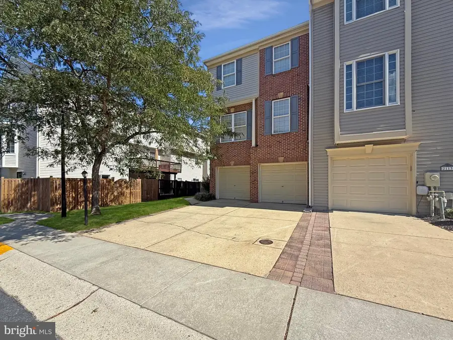 2111 Millhaven Dr #25 111, Edgewater, MD 21037 - #3