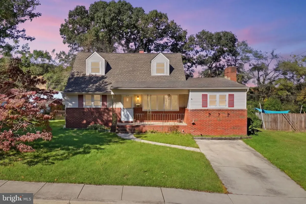 619 Baylor Rd, Glen Burnie, MD 21061 - #1