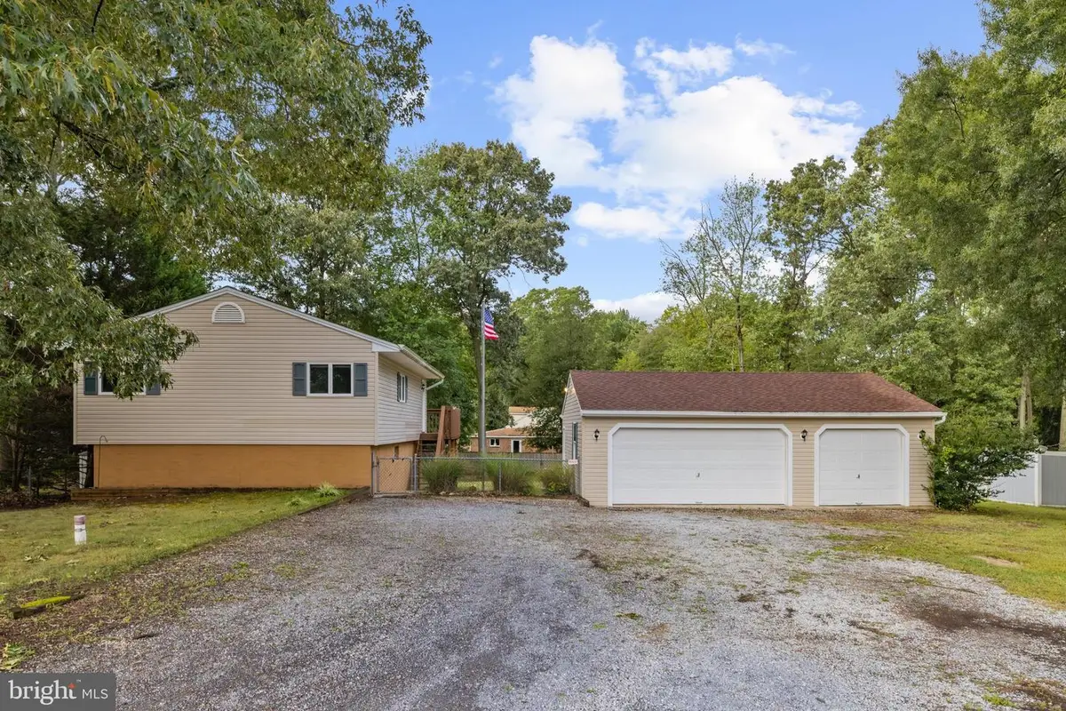 619 Sutton Drive Dr, Pasadena, MD 21122 - #1