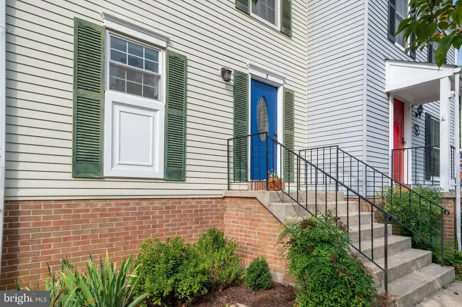 3 Mooring Point Ct, Annapolis, MD 21403 - #2