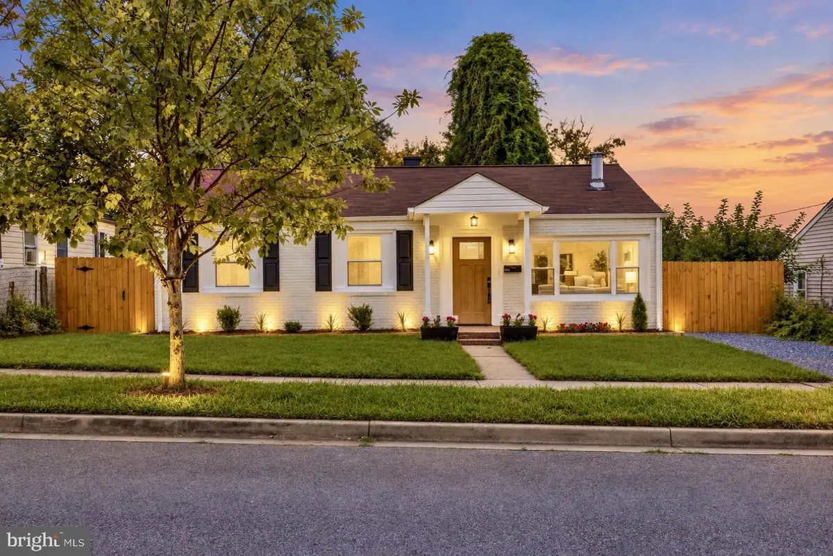 505 Westway Rd, Glen Burnie, MD 21061 - #1