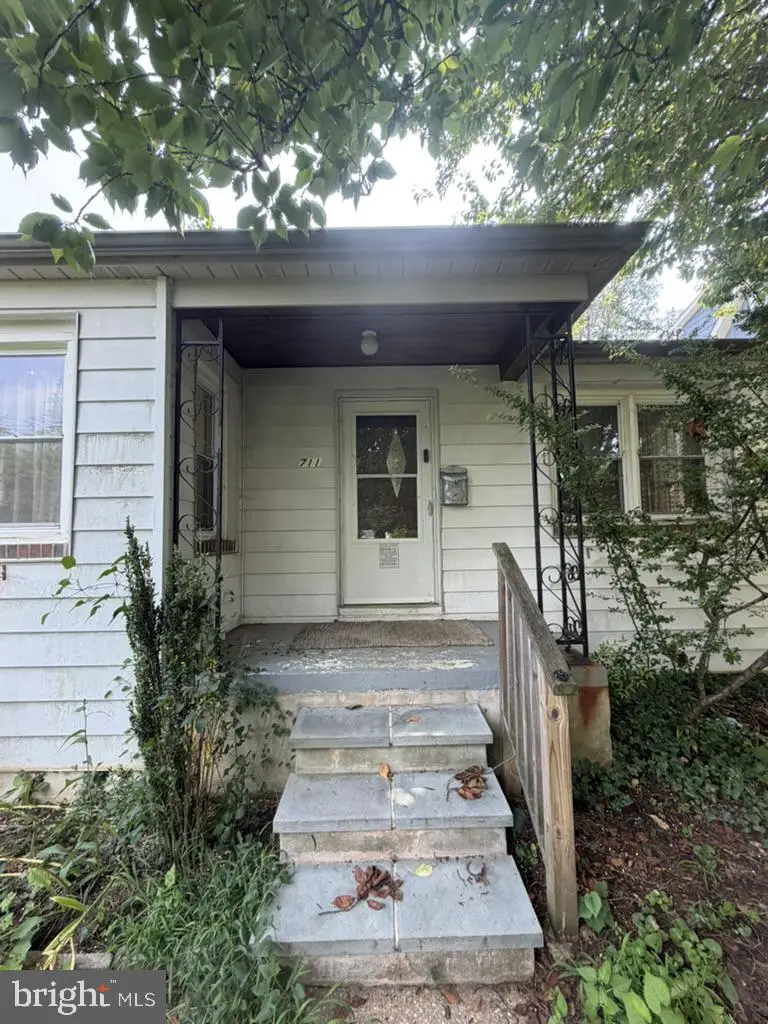 711 Melrose St, Annapolis, MD 21401 - #1