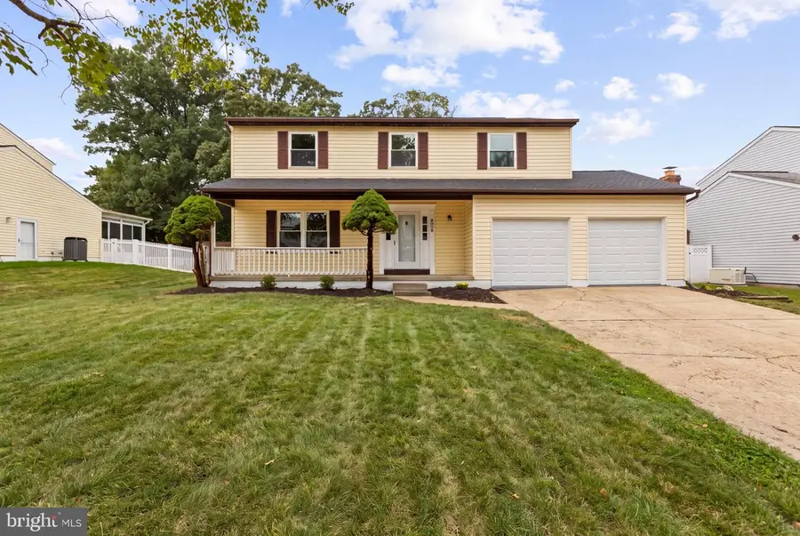 8036 Foxtail Ln, Glen Burnie, MD 21061 - #2