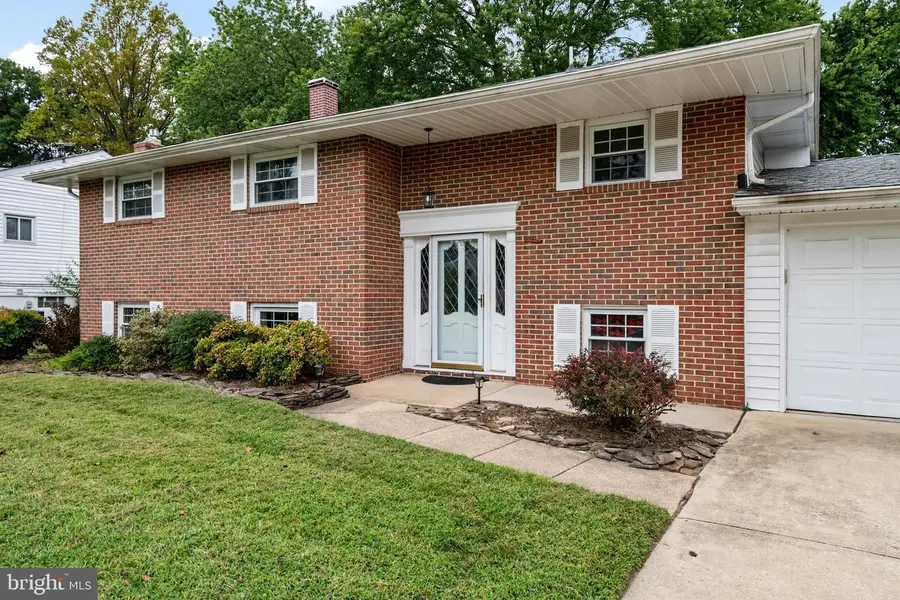 242 Cross Creek Dr, Glen Burnie, MD 21061 - #3