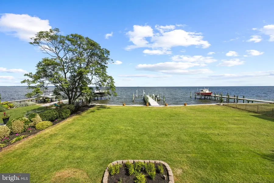 2260 Lake Dr, Pasadena, MD 21122 - #2