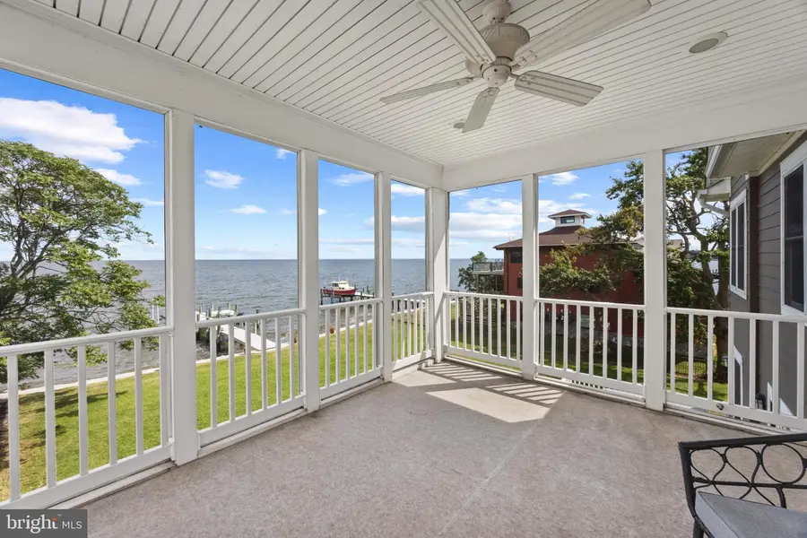 2260 Lake Dr, Pasadena, MD 21122 - #3