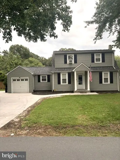 19 Brookfield Rd, PASADENA, MD 21122
