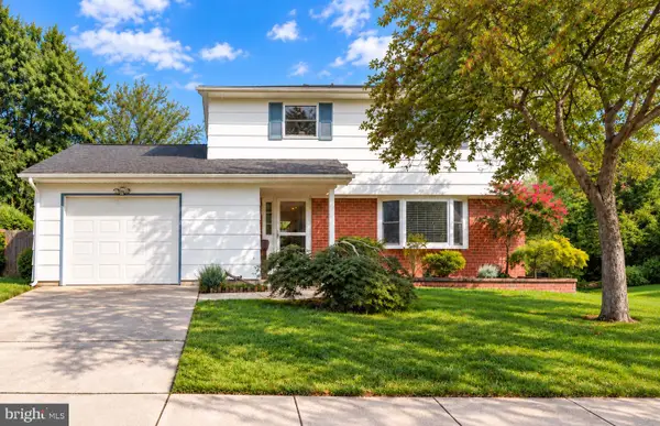 8251 Bernard Dr S, MILLERSVILLE, MD 21108