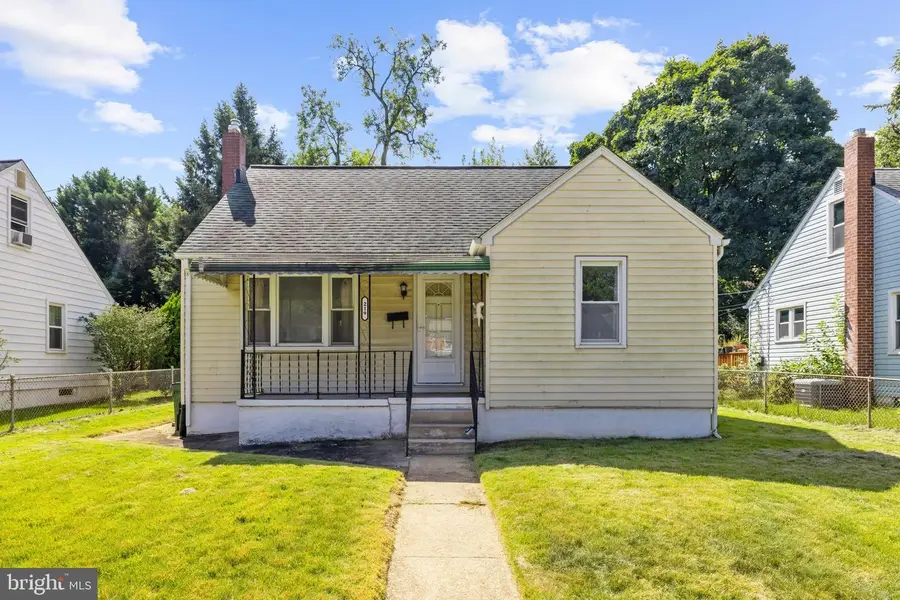 219 8th Ave, Brooklyn Park, MD 21225 - #3