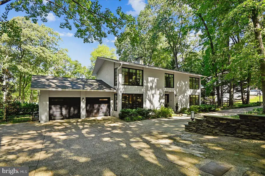 322 Eagle Hill Rd, Pasadena, MD 21122 - #2