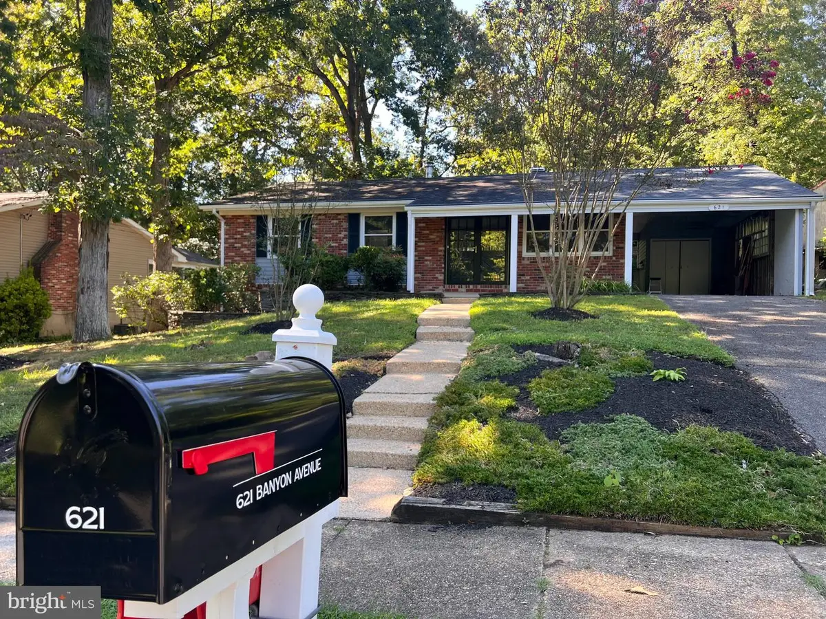 621 Banyon Ave, Severna Park, MD 21146 - #1