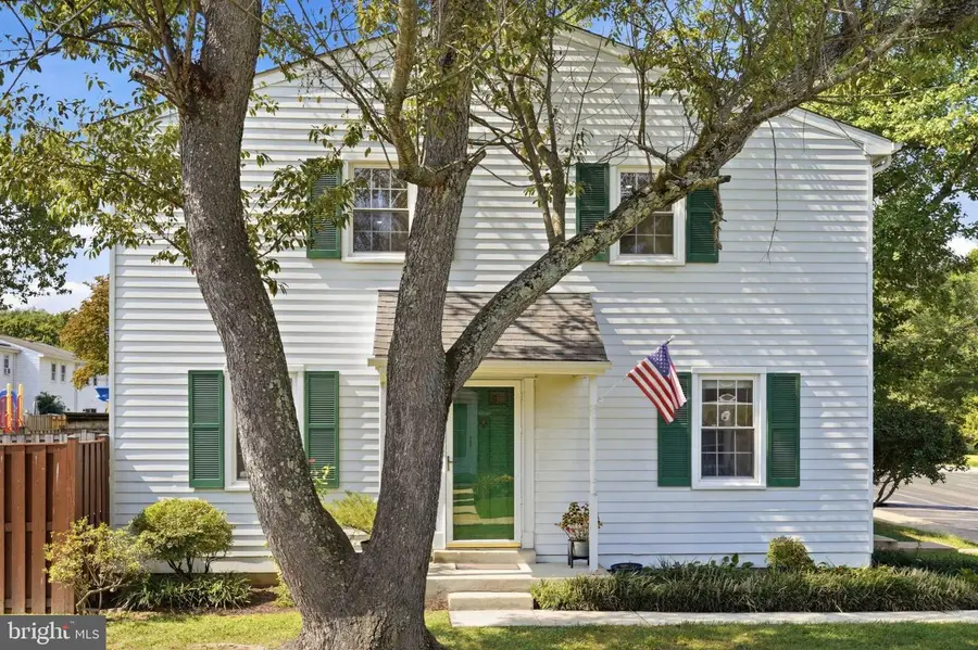 1757 Sharwood Pl, Crofton, MD 21114 - #3