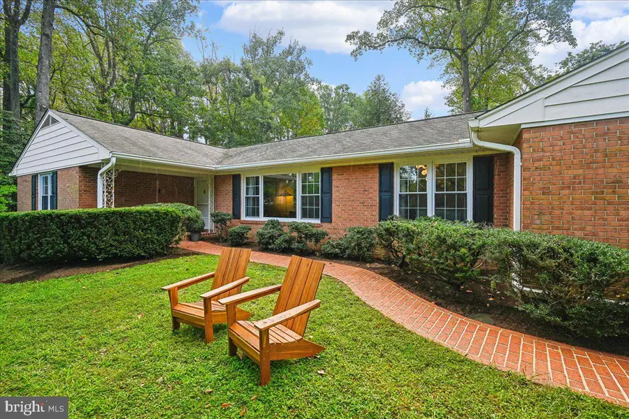 754 Carlisle Dr, Arnold, MD 21012 - #3