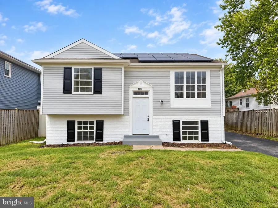 2316 Weymouth Ln, Crofton, MD 21114 - #2