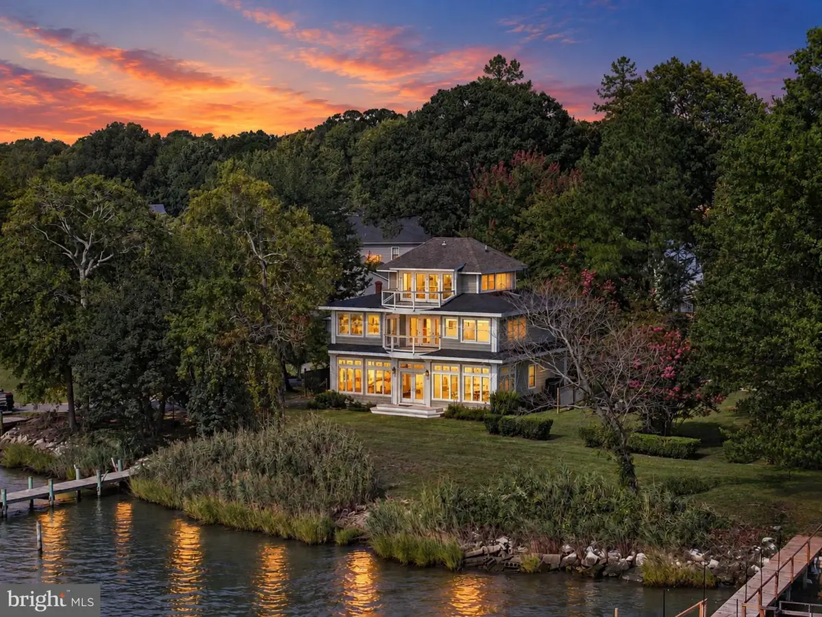 5739 Shore Dr, Churchton, MD 20733 - #1