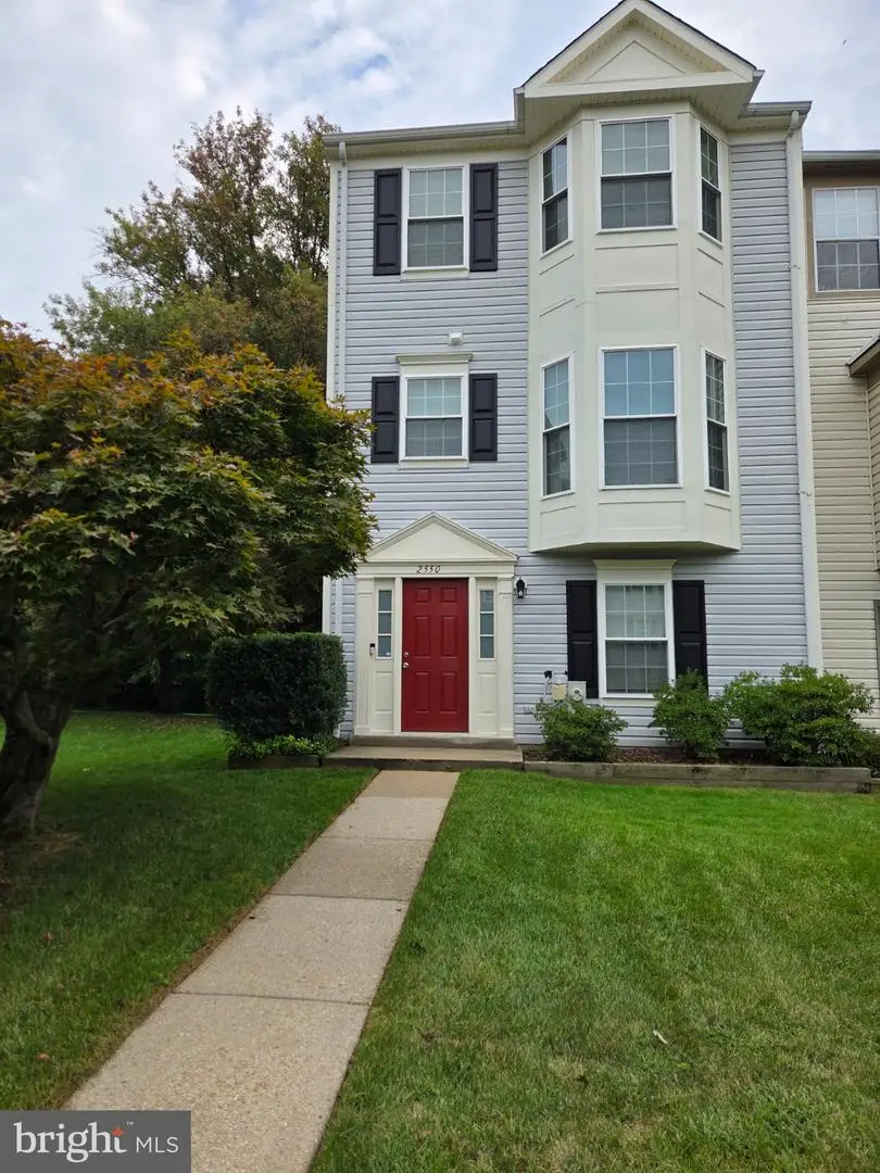 2550 Ambling Cir, Crofton, MD 21114 - #1