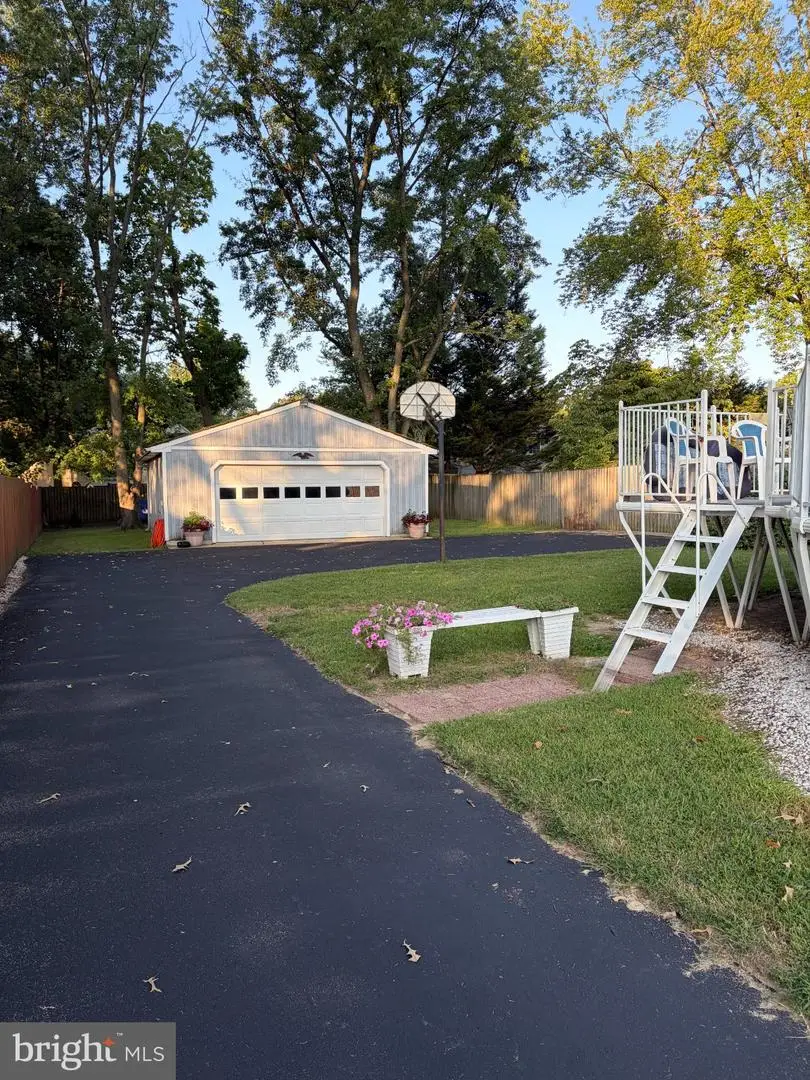 1247 Pekin Rd, Pasadena, MD 21122 - #2