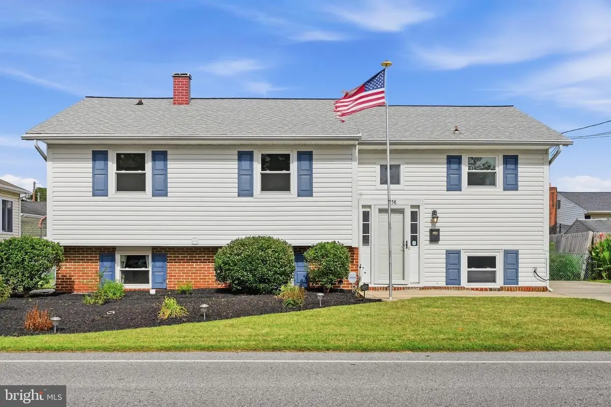 158 Riviera Dr, Pasadena, MD 21122 - #1