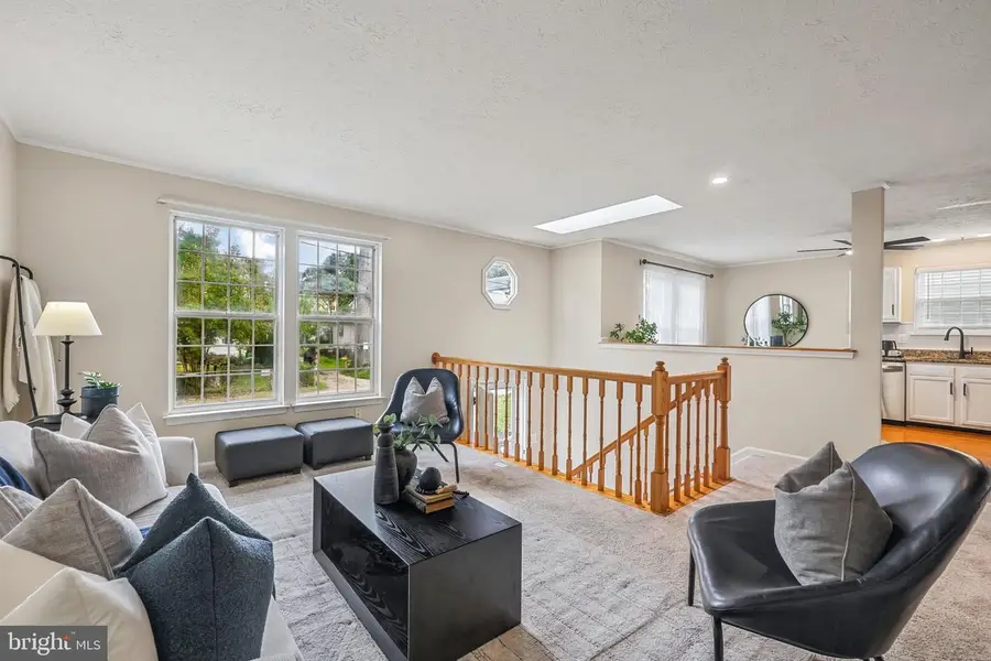810 205th St, Pasadena, MD 21122 - #3