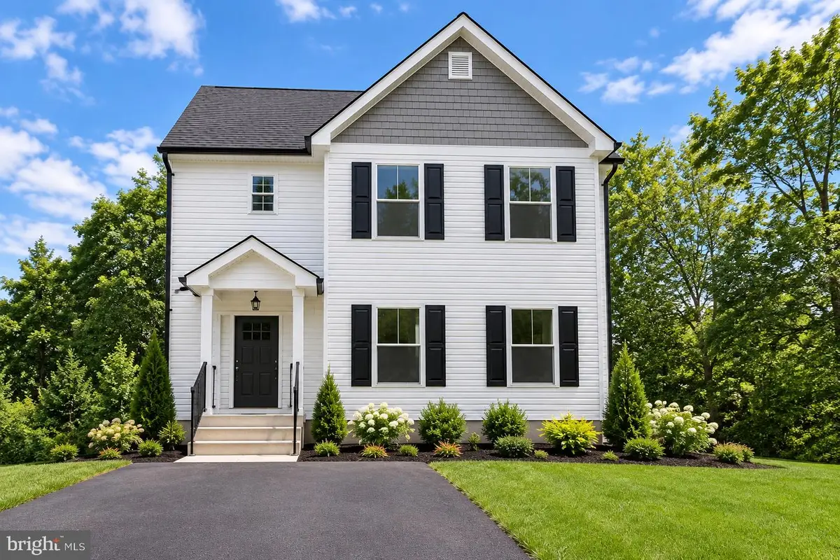 7211 Forest Ave, Hanover, MD 21076 - #1