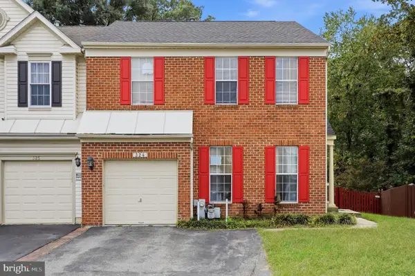 324 Regiment Ct, ODENTON, MD 21113