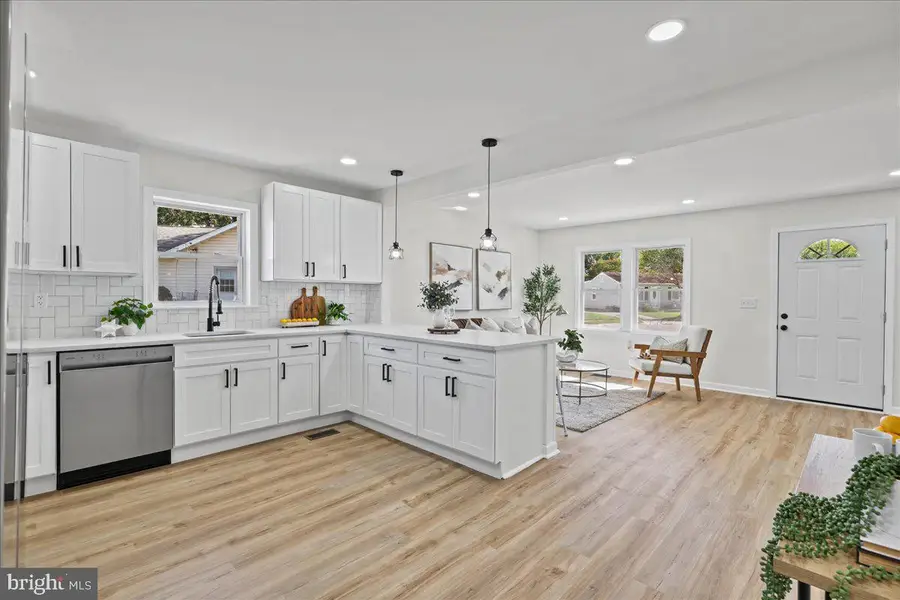 936 Genine Ct, Glen Burnie, MD 21060 - #3