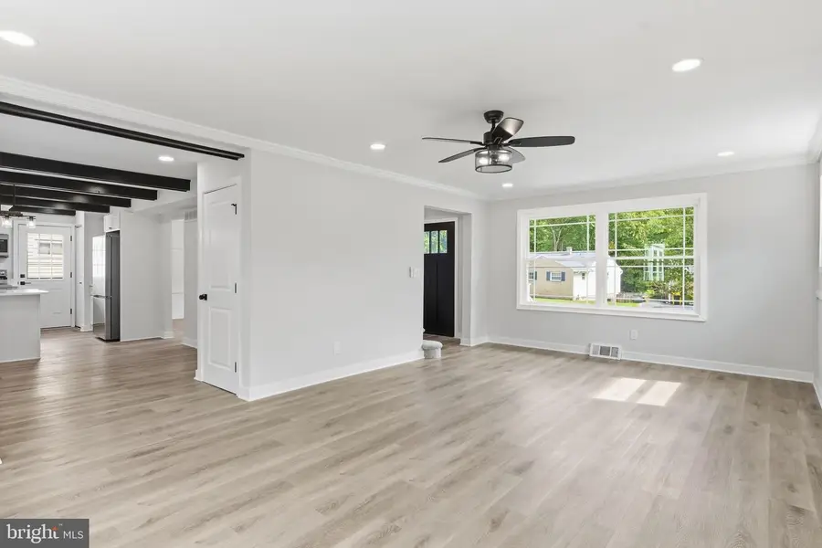 7952 Cross Creek Dr, Glen Burnie, MD 21061 - #3