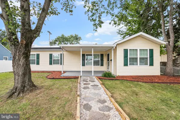 1049 Genine Dr, GLEN BURNIE, MD 21060