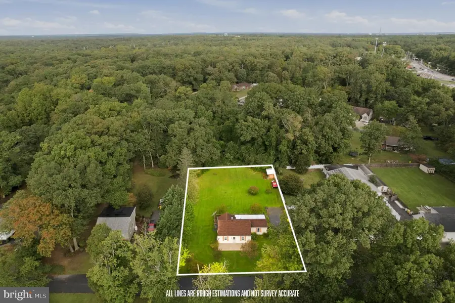 26 Luke Dr, Pasadena, MD 21122 - #3