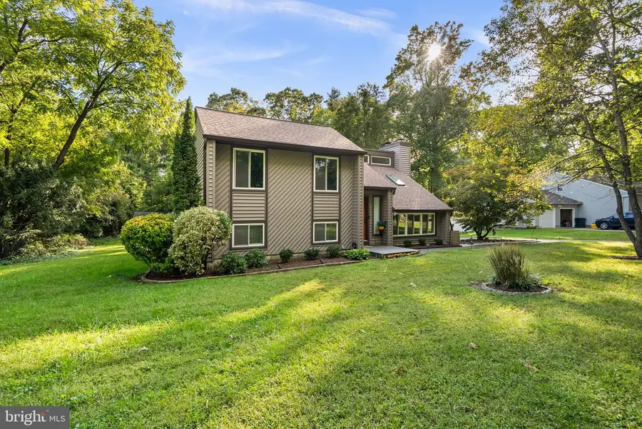 205 Woodloch Ln, Severna Park, MD 21146 - #2