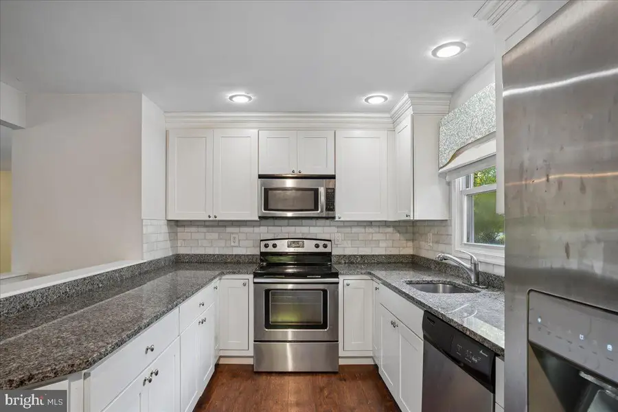 1230 Hilltop Dr, Annapolis, MD 21409 - #3