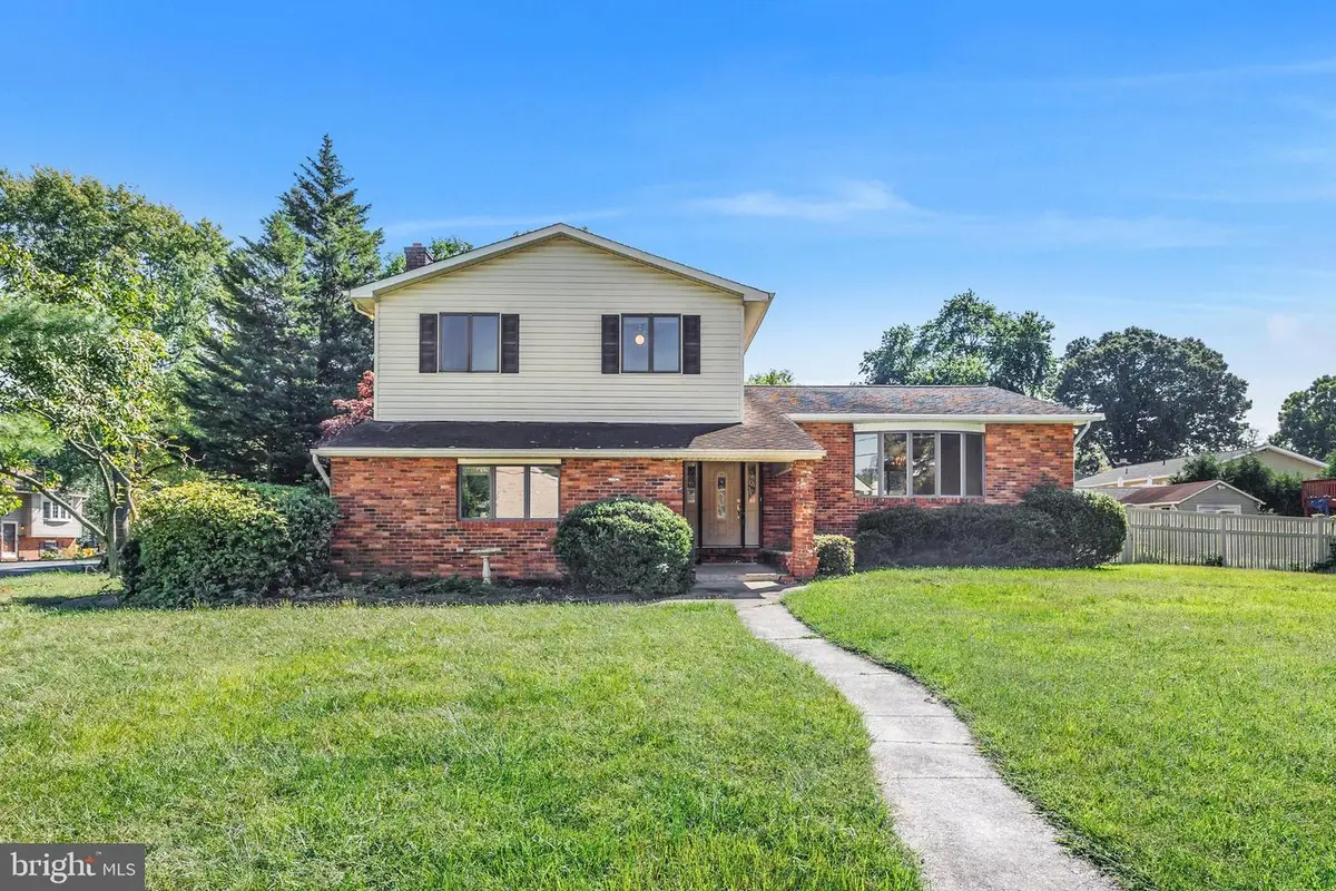 971 Beechwood Ave, Pasadena, MD 21122 - #1
