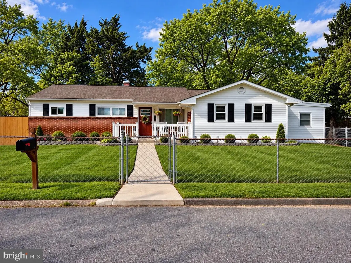 200 Fernglen Ave, Glen Burnie, MD 21061 - #1