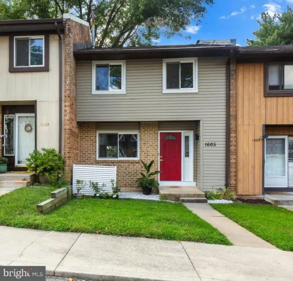 1605 New Windsor Ct, CROFTON, MD 21114