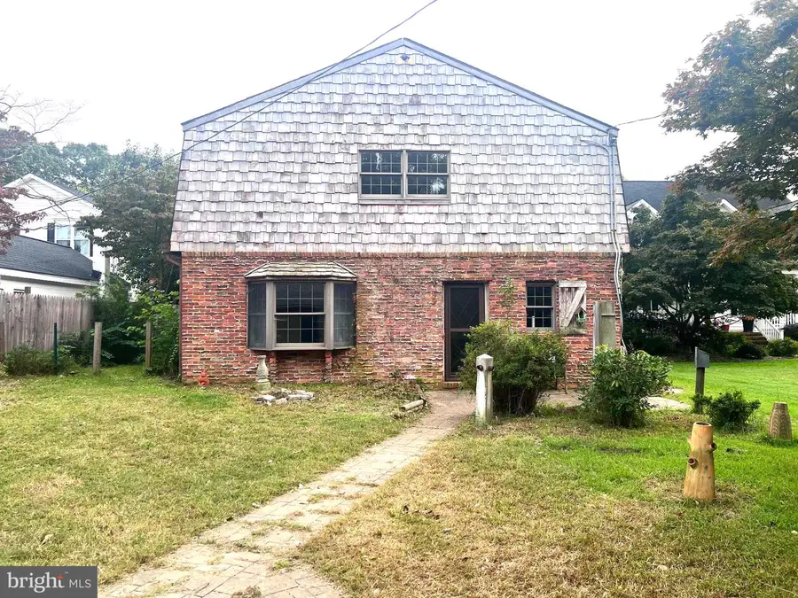 1877 Poplar Ridge Rd, Pasadena, MD 21122 - #2