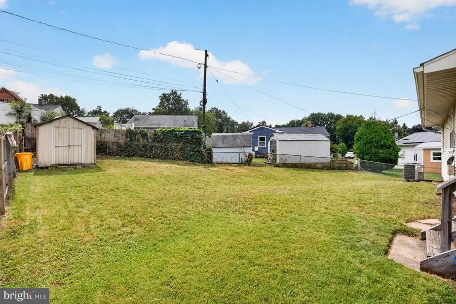 1718 Tieman Dr, Glen Burnie, MD 21061 - #3