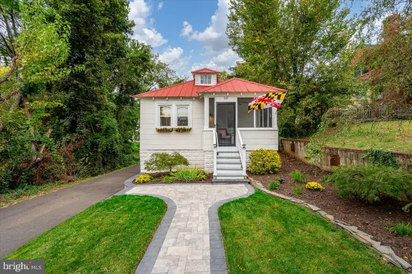 30 Woodlawn Ave, ANNAPOLIS, MD 21401