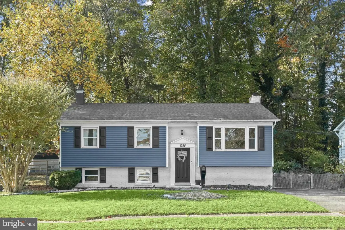 1355 Rosanna Dr, Odenton, MD 21113 - #1
