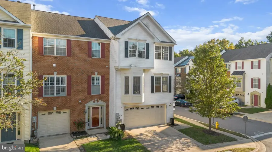 721 Summertime Dr, Odenton, MD 21113 - #2