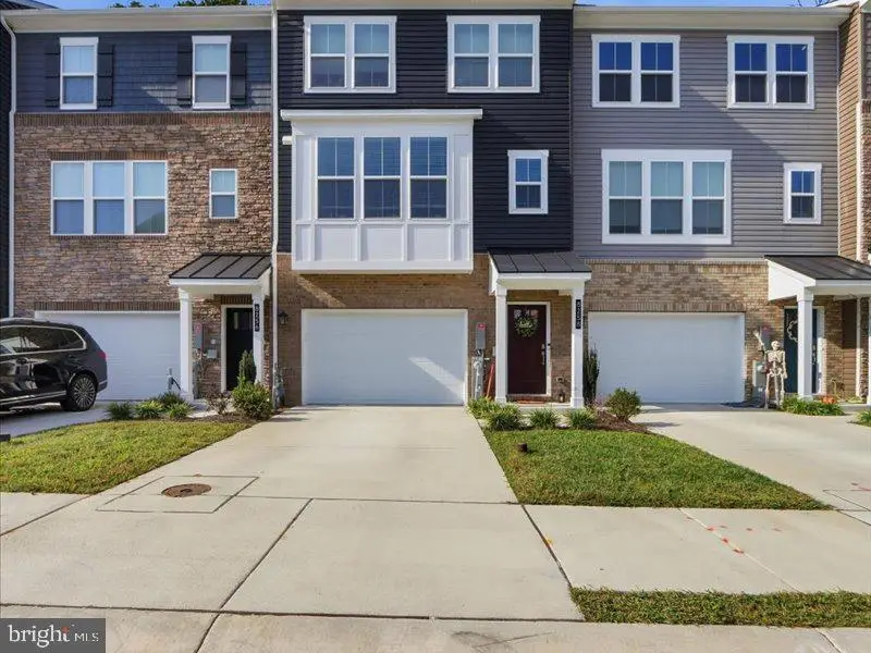 8258 Longford Rd, Millersville, MD 21108 - #1