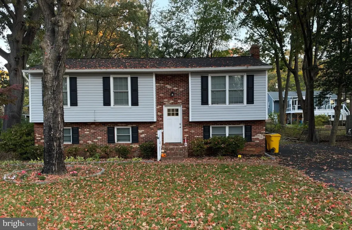 976 Mount Holly Dr, Annapolis, MD 21409 - #1