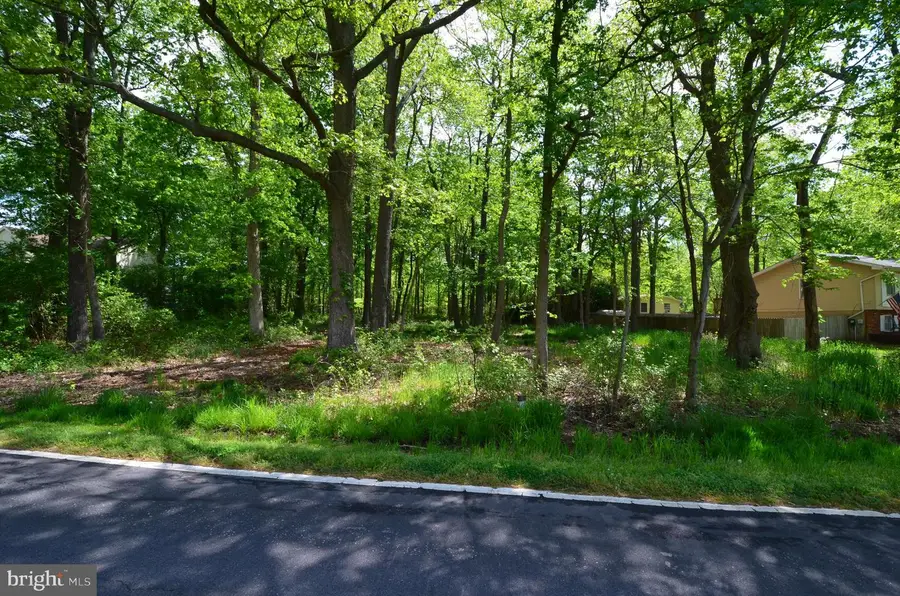 5611 Battee Dr, Churchton, MD 20733 - Image #2