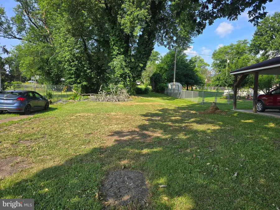 12706 Darrows Ave, Cresaptown, MD 21502 - Image #2