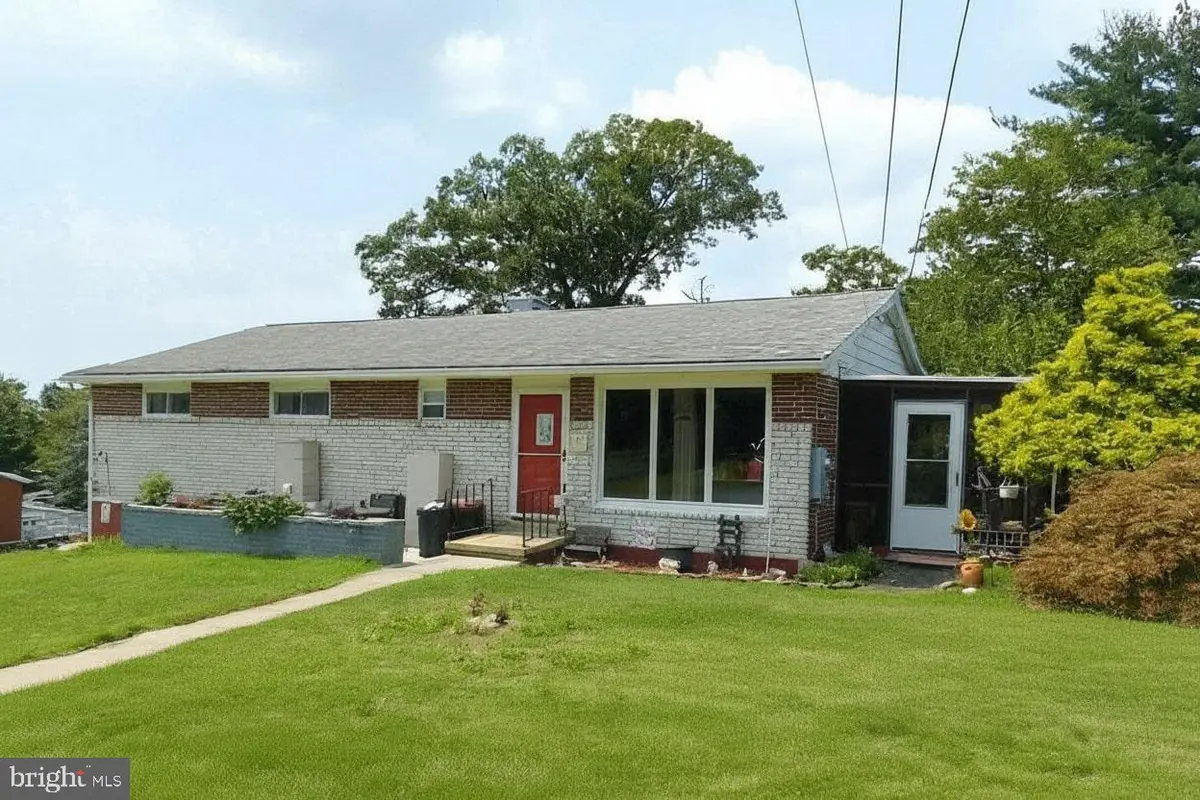 805 White Ave, Cumberland, MD 21502 - Image #1